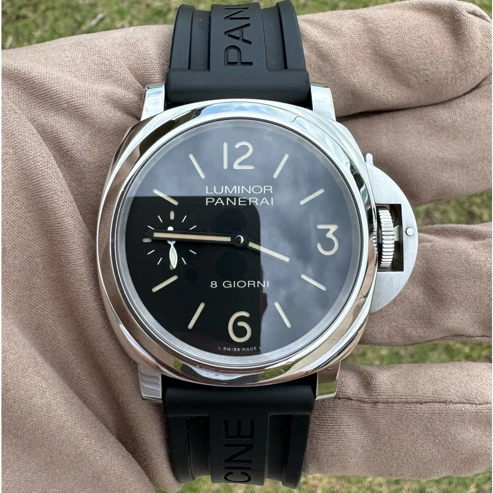 Panerai Luminor 8 Giorni
PAM00915 - Picture 16 of 16
